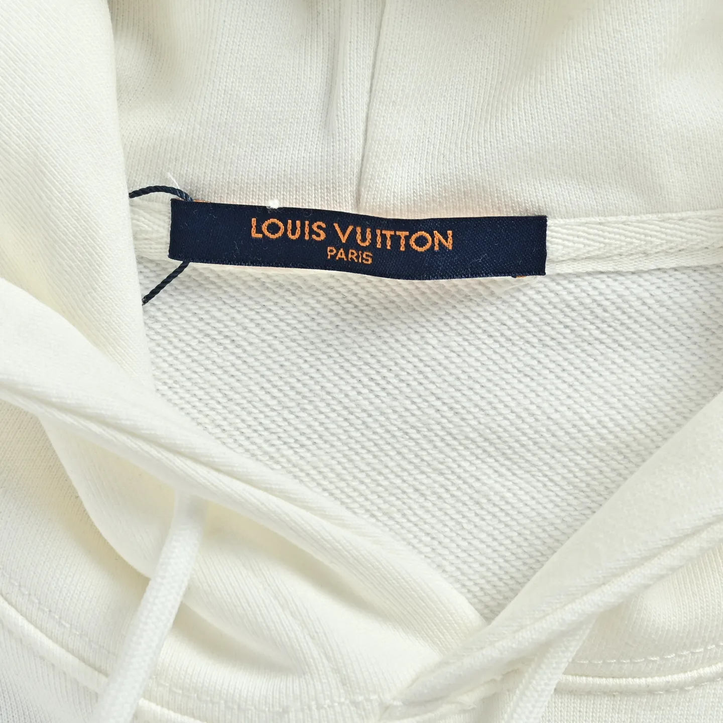 Louis Vuitton/